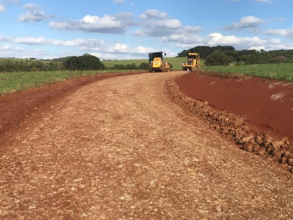 Recuperao de estradas rurais