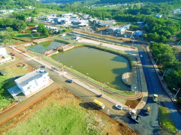 Obras no Lago Municipal esto na reta final