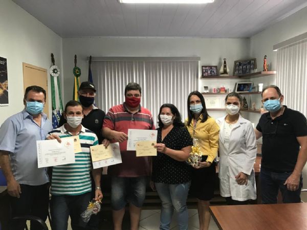 Doadores de sangue recebem certificado