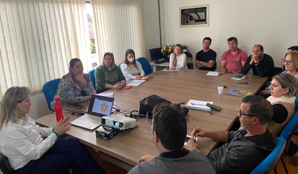 Salto do Lontra inicia projeto para se tornar Cidade Amiga da Pessoa Idosa