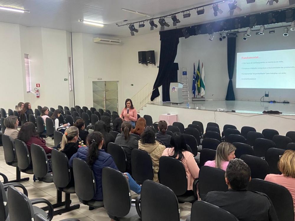 Salto do Lontra realiza capacitação para a Rede de Proteção