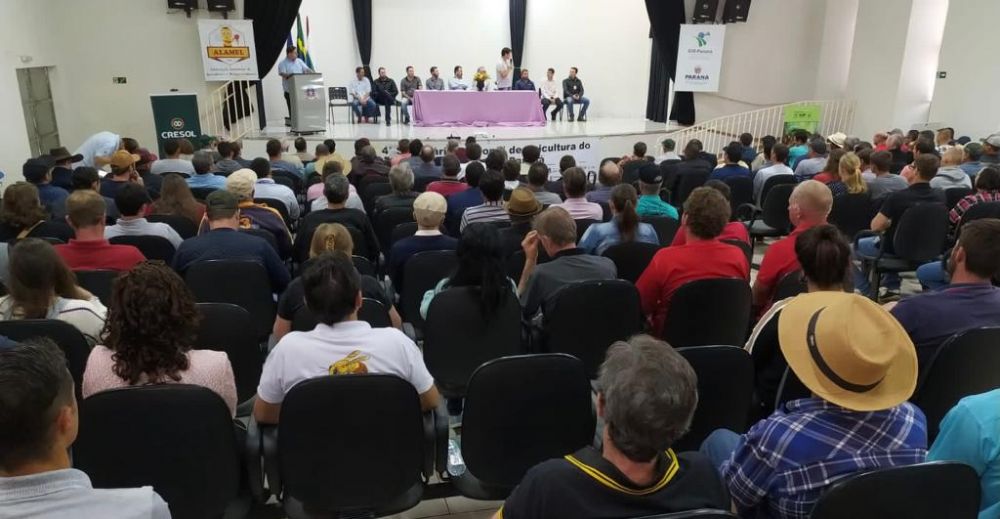 Salto do Lontra sedia Seminrio Regional de Apicultura