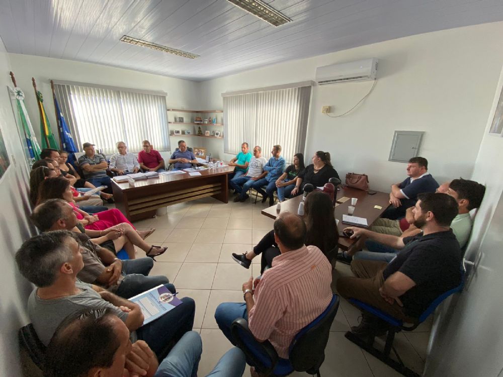 Salto do Lontra recebe certificado do Susaf