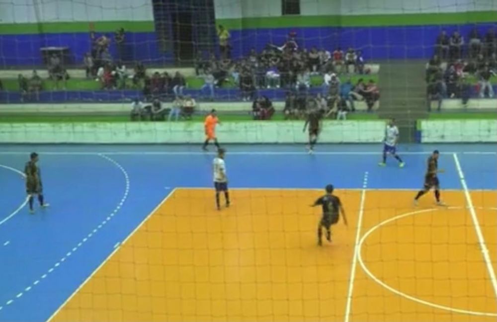 Salto Futsal está nas quartas-de-final de competição regional