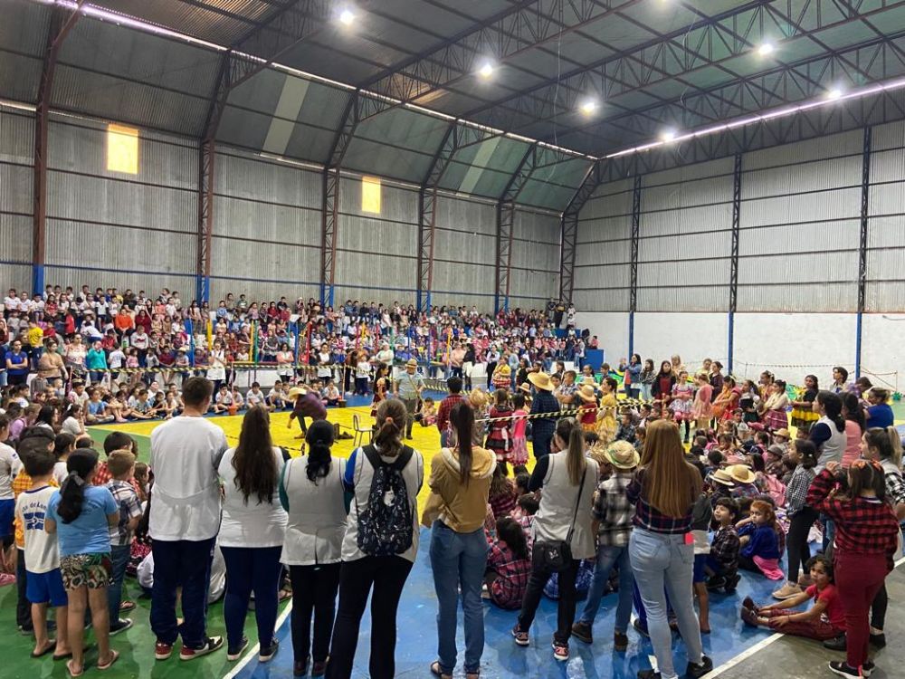 Festa Junina marca encerramento do primeiro semestre na rede municipal de ensino