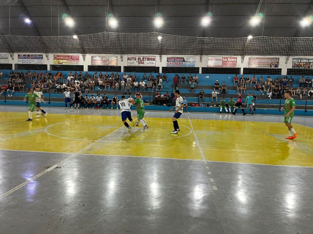 Salto vence Ver fora de casa pela Copa Aesupar de Futsal