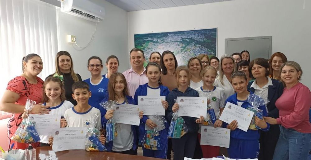Campanha Setembro Amarelo teve concurso de redação para alunos do 5º ano