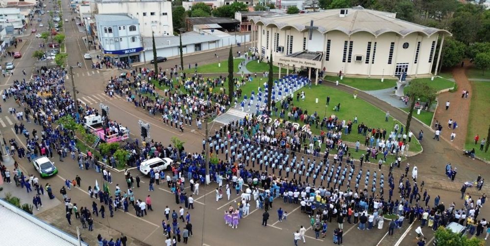 Salto do Lontra realiza grande Desfile Cvico da Independncia do Brasil