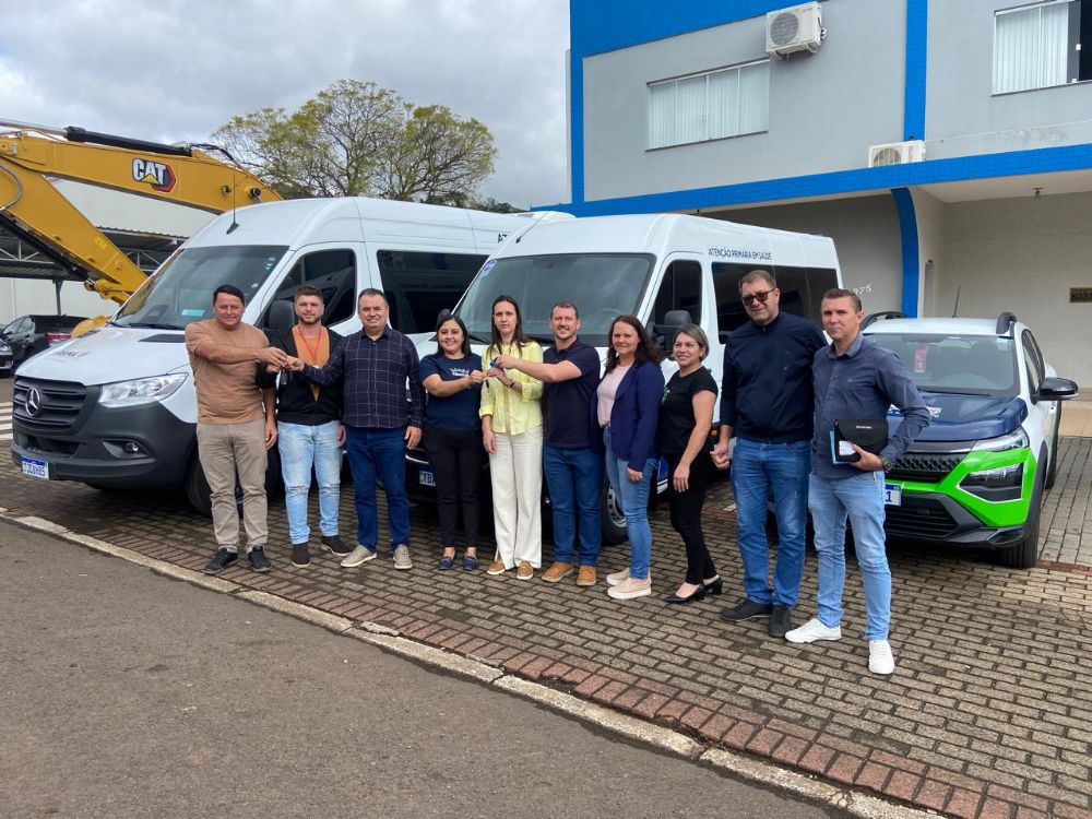 Micro-nibus, Van e veculo para a Secretaria de Sade