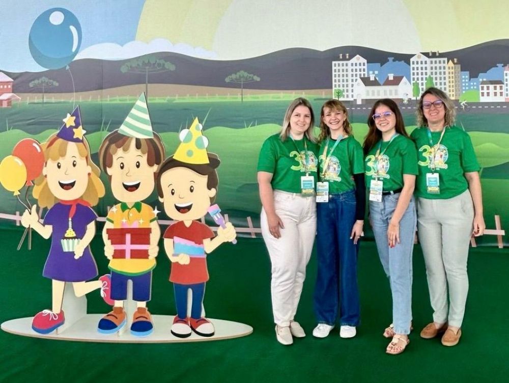 Alunas de Salto do Lontra se destacam no Concurso Agrinho 2025